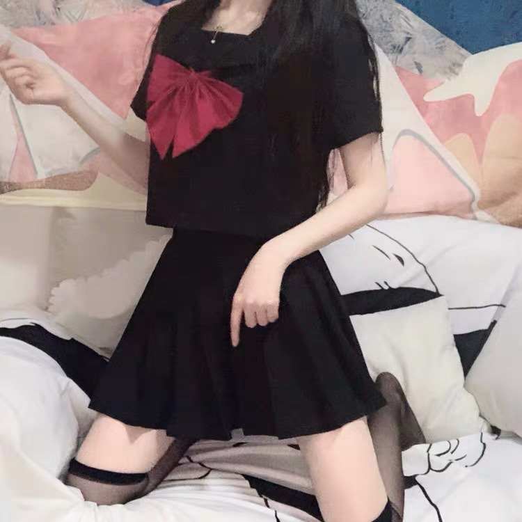 必发集团手机网站截图